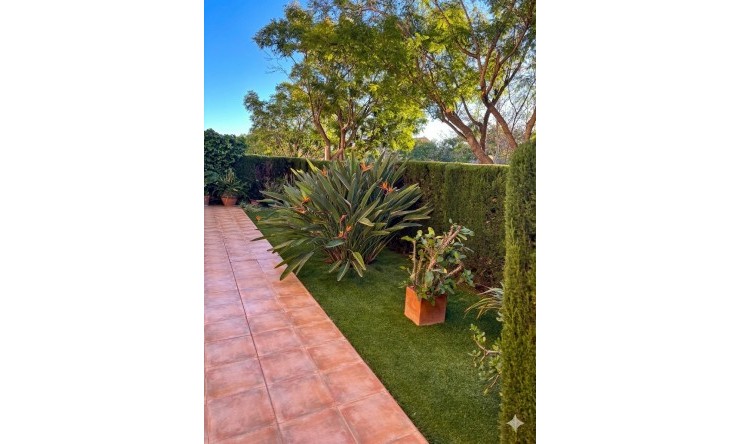 Resale - Apartment -
Jávea / Xàbia - Puerto