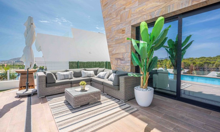 Resale - Villa -
Finestrat