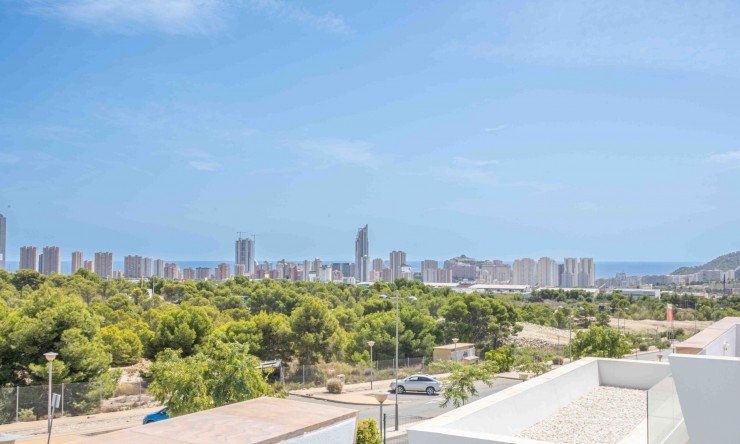 Resale - Villa -
Finestrat