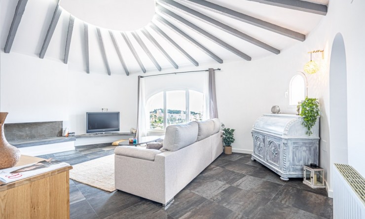 Reventa - Villa -
Calpe - Canuta