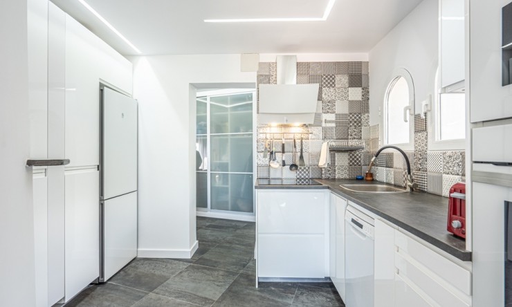 Reventa - Villa -
Calpe - Canuta