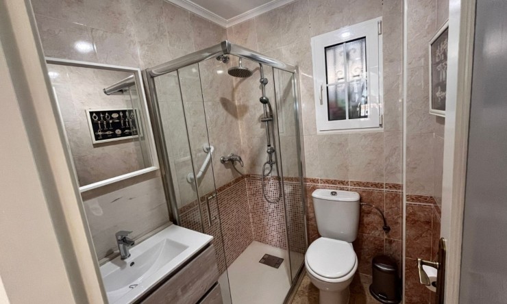 Resale - Villa -
Villamartin