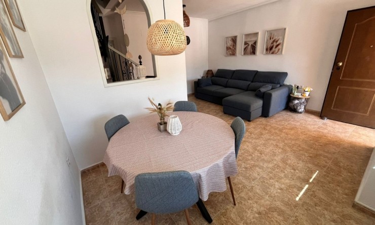 Resale - Villa -
Villamartin