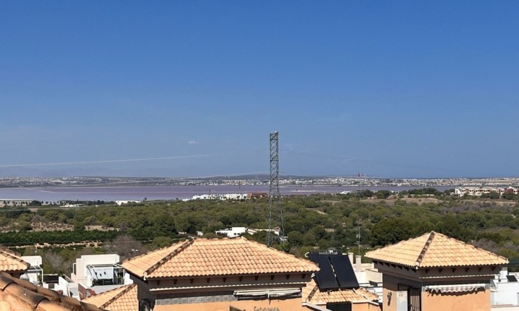 Resale - Villa -
Villamartin