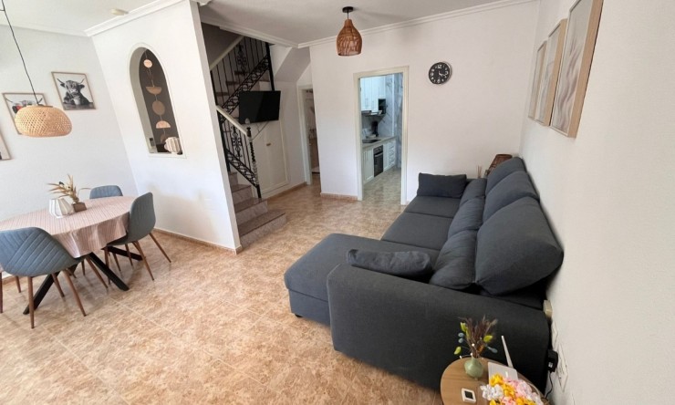 Resale - Villa -
Villamartin