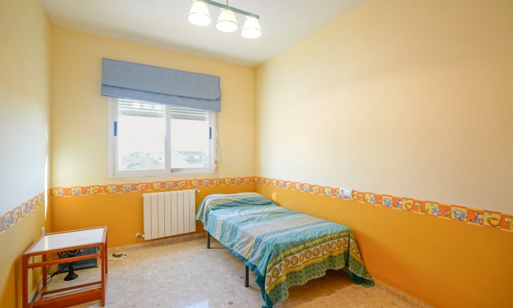 Resale - Town house -
La Xara