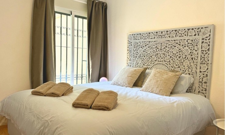 Resale - Apartment -
Albir