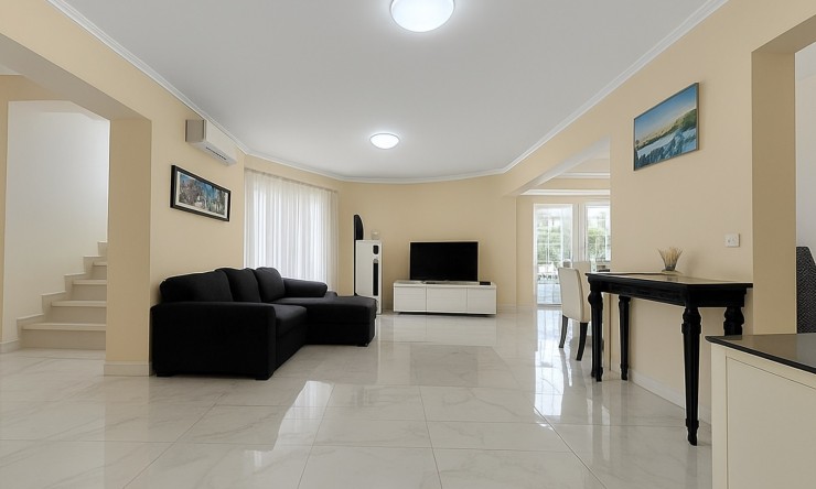 Resale - Villa -
Denia - El Montgó