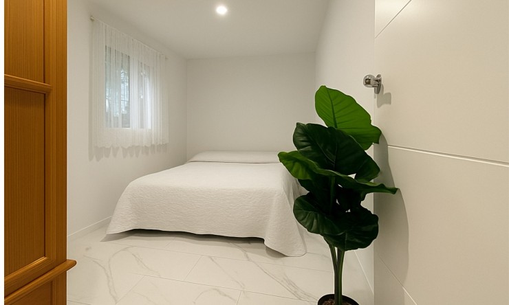 Resale - Villa -
Denia - El Montgó