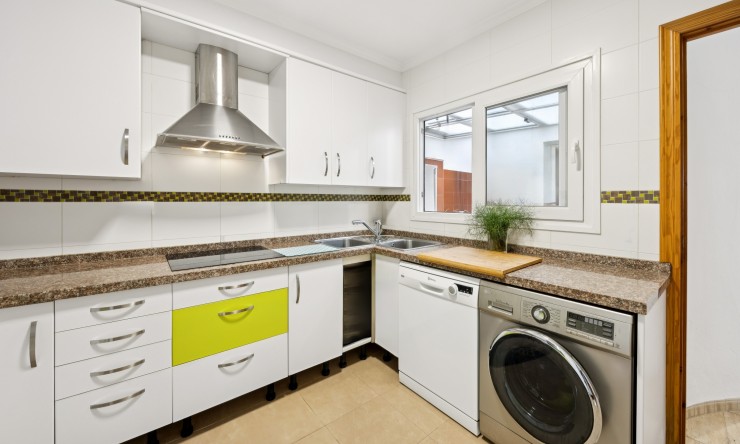 Resale - Town house -
Denia - El Puerto