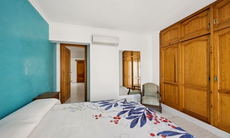 Resale - Town house -
Denia - El Puerto