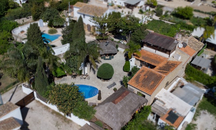 Reventa - Villa -
Jávea - Senioles