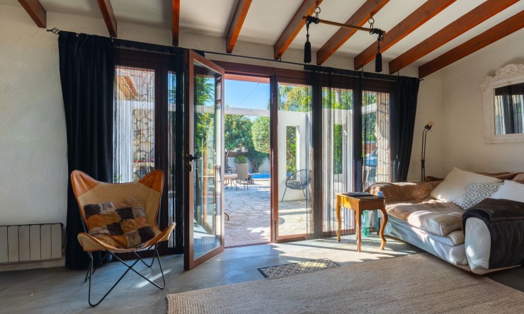 Reventa - Villa -
Jávea - Senioles