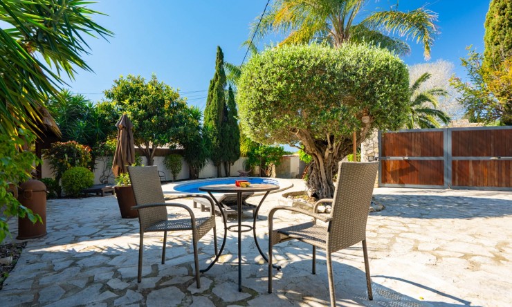 Reventa - Villa -
Jávea - Senioles