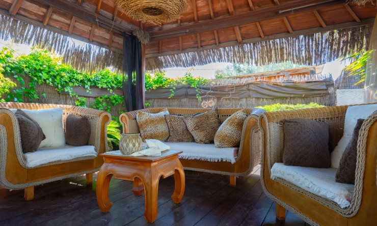 Reventa - Villa -
Jávea - Senioles