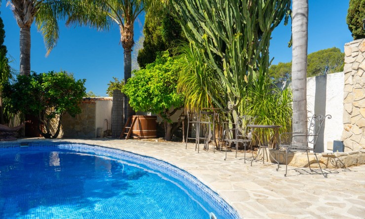 Reventa - Villa -
Jávea - Senioles