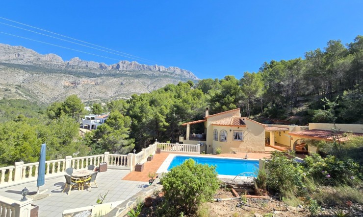 Resale - Villa -
Altea - Altea La Vella