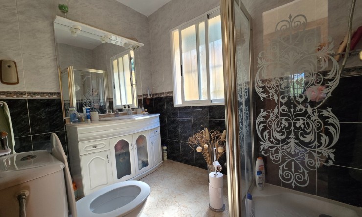 Resale - Villa -
Altea - Altea La Vella