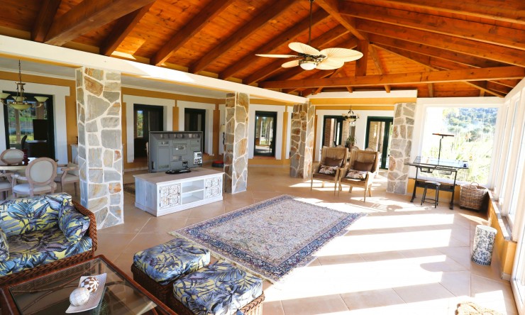 Reventa - Villa -
Pedreguer