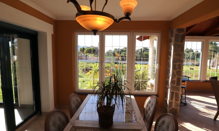 Reventa - Villa -
Pedreguer