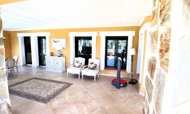 Reventa - Villa -
Pedreguer