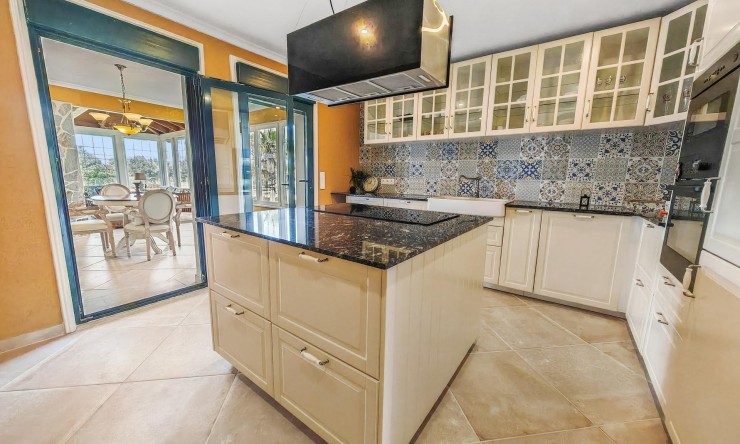 Reventa - Villa -
Pedreguer