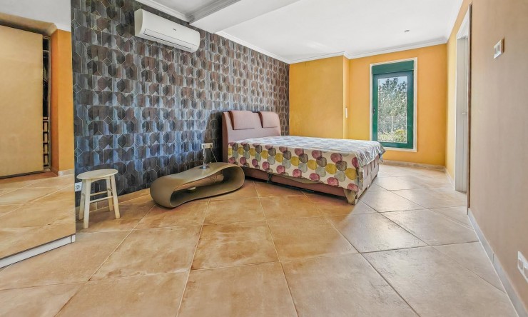 Reventa - Villa -
Pedreguer