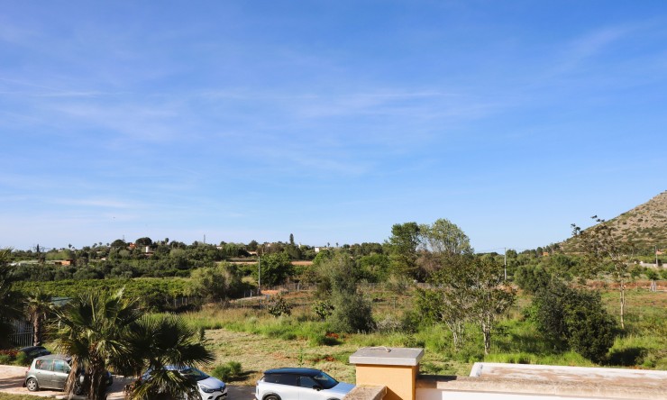 Reventa - Villa -
Pedreguer