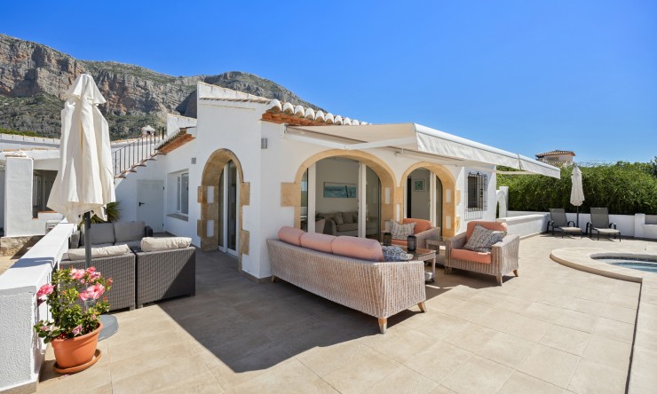 Resale - Villa -
Jávea / Xàbia - Montgó - Ermita