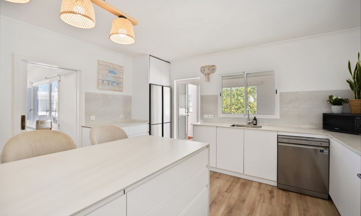 Resale - Villa -
Jávea / Xàbia - Montgó - Ermita