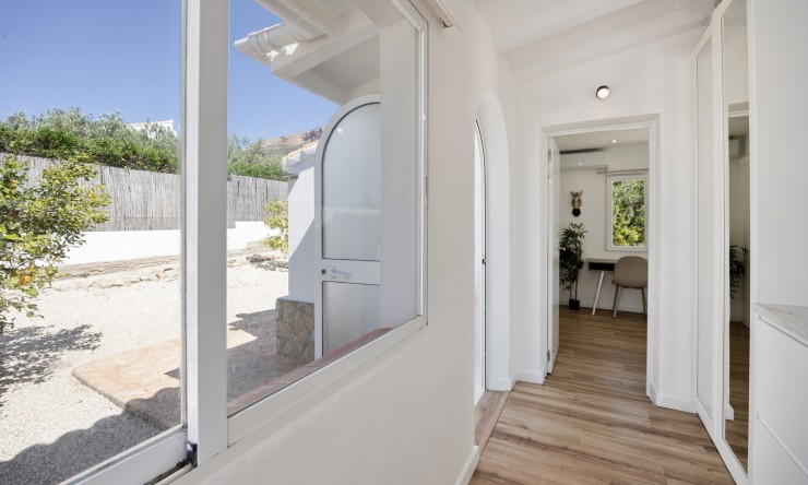 Resale - Villa -
Jávea / Xàbia - Montgó - Ermita