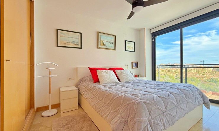 Revente - Appartement -
Campoamor