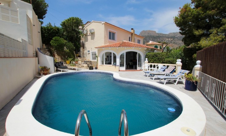 Revente - Villa -
Calpe - Manzanera