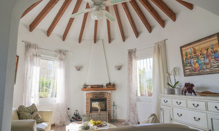 Herverkoop - Villa -
Calpe - Ortenbach