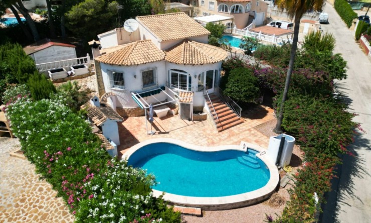 Herverkoop - Villa -
Calpe - Ortenbach