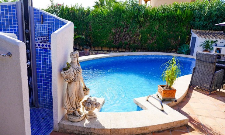 Herverkoop - Villa -
Calpe - Ortenbach