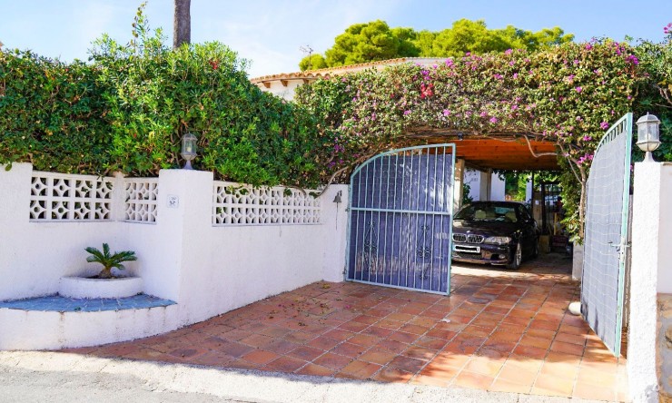 Herverkoop - Villa -
Calpe - Ortenbach