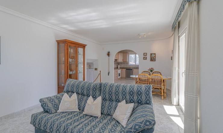Resale - Villa -
Calpe - Carrio
