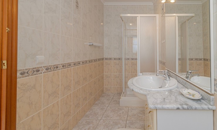 Resale - Villa -
Calpe - Carrio