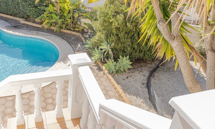 Resale - Villa -
Calpe - Carrio