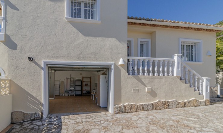 Resale - Villa -
Calpe - Carrio