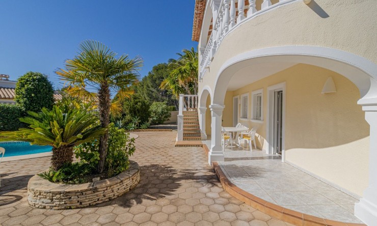 Resale - Villa -
Calpe - Carrio