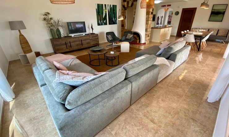 Resale - Villa -
Benissa - La Fustera