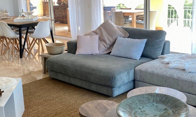 Resale - Villa -
Benissa - La Fustera