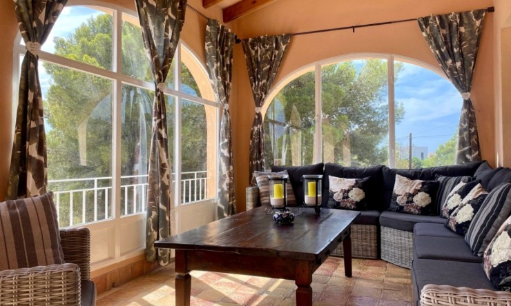 Resale - Villa -
Benissa - La Fustera