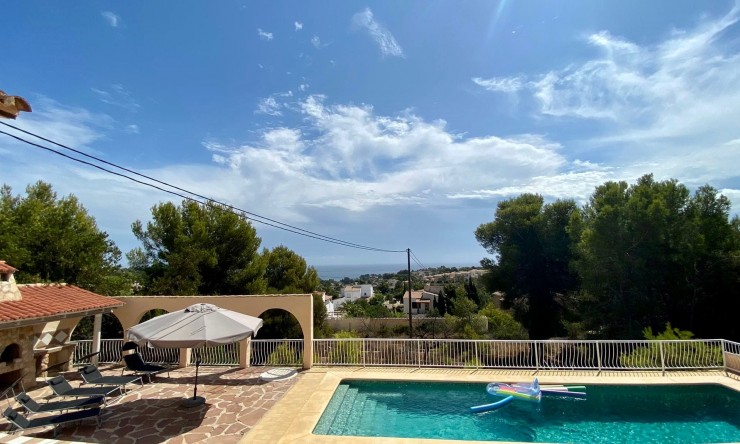 Resale - Villa -
Benissa - La Fustera