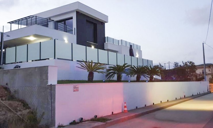 Resale - Villa -
Calpe - Benicolada