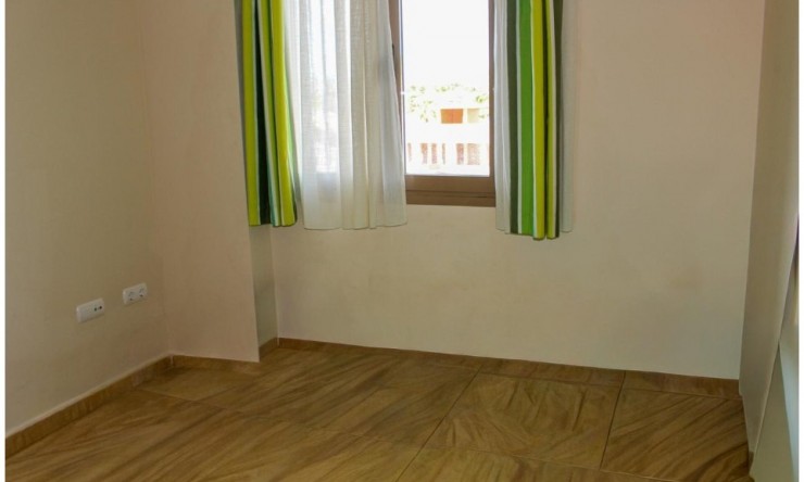 Resale - Apartment -
Calpe - Playa De La Fossa