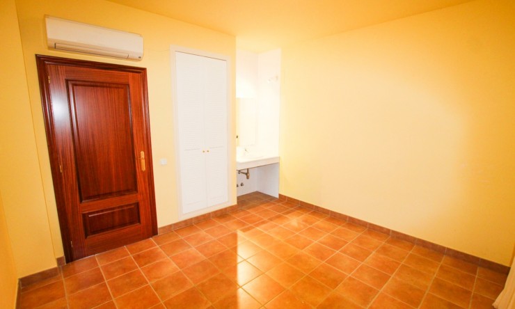 Resale - Villa -
Altea - Altea La Vella