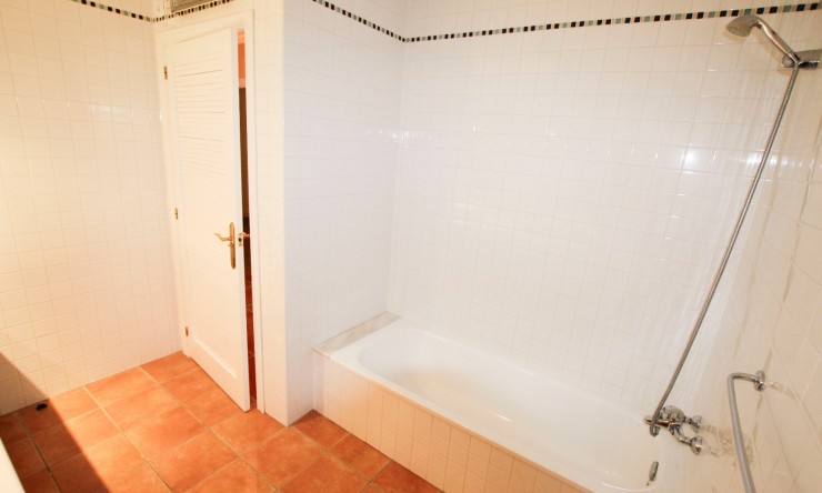 Resale - Villa -
Altea - Altea La Vella